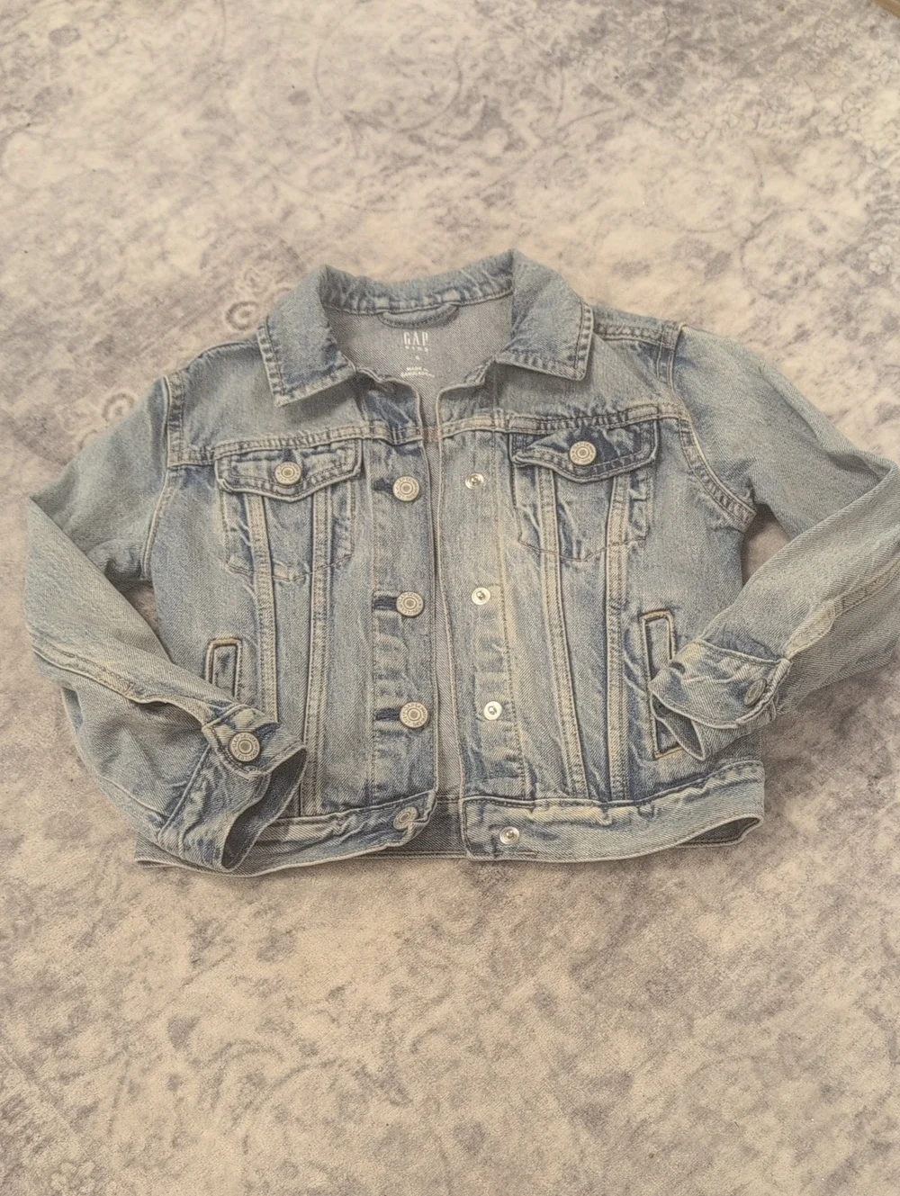 GAP Kids Light Blue Denim Trucker Jacket